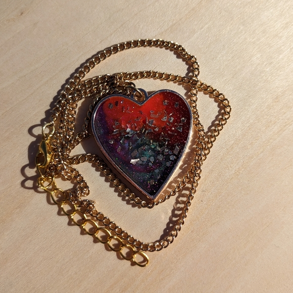 Heart Necklace Handmade Sparkly Gift Glass Glitter Resin Art Purple Gold - Picture 5 of 9